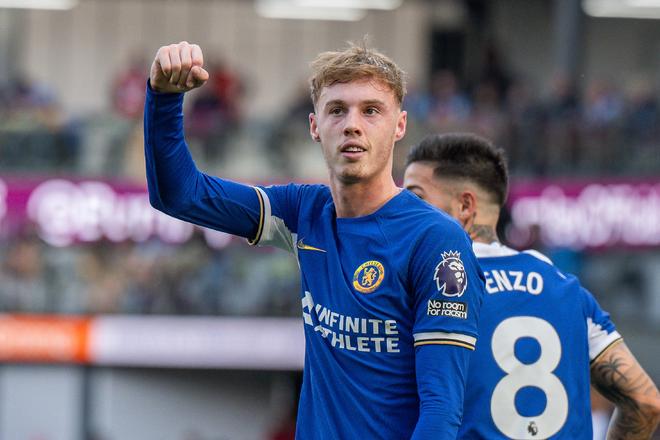 篮球火箭队内训练强度提升，新战术曝光（火箭队内训练强度升级，新战术亮相）