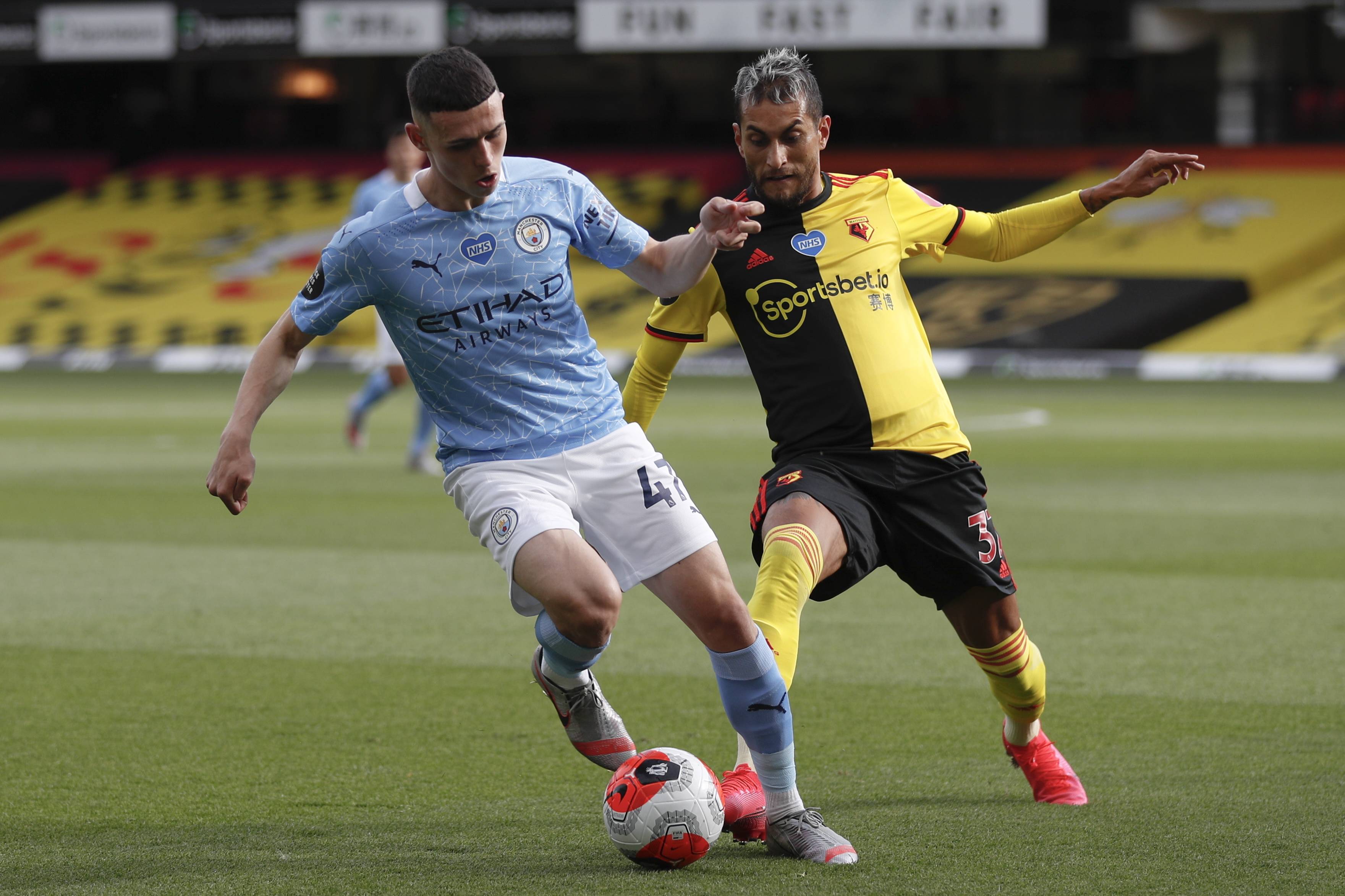 记者：弟媳未能得到米兰高层信任，与波尔图谈判进入细节阶段（记者称米兰高层难以信任弟媳，转会波尔图谈判已推进至细节阶段）