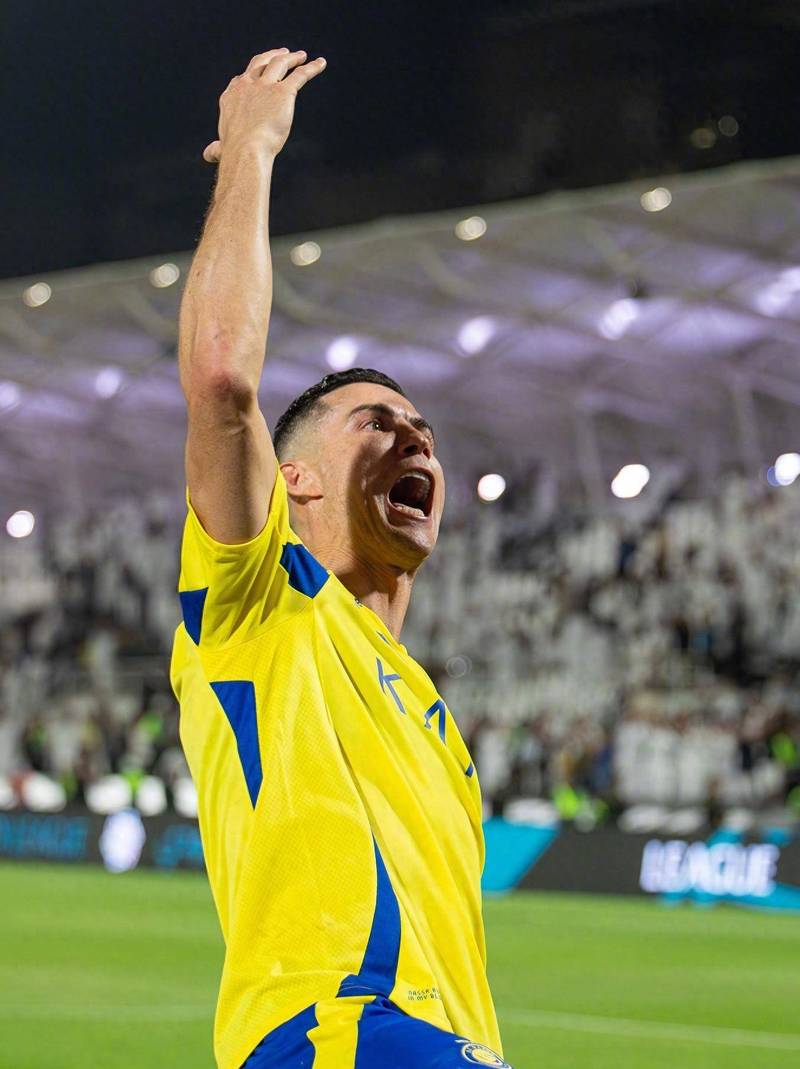 今年的欧冠就看到这！2025年欧冠全部比赛战罢，明年1月重启（今年欧冠到此收官！2025年欧冠阶段性完赛，明年1月重燃战火）