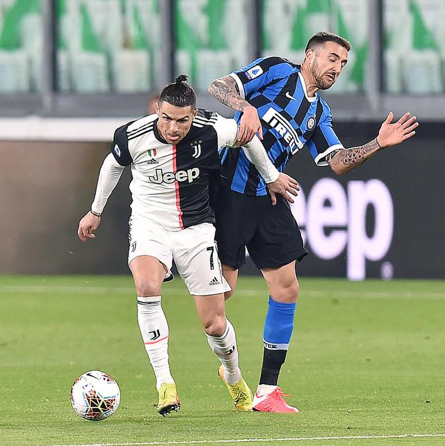 官方：由于派出违规归化球员，马来西亚三场友谊赛被判0-3负（官方：马来西亚违规启用归化球员，三场友谊赛均被判0-3）